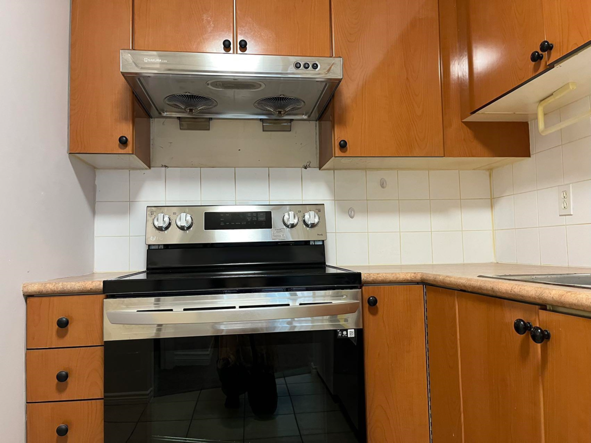 Bedroom 2 Photo of 704 5911 Alderbridge Way, Richmond, BC