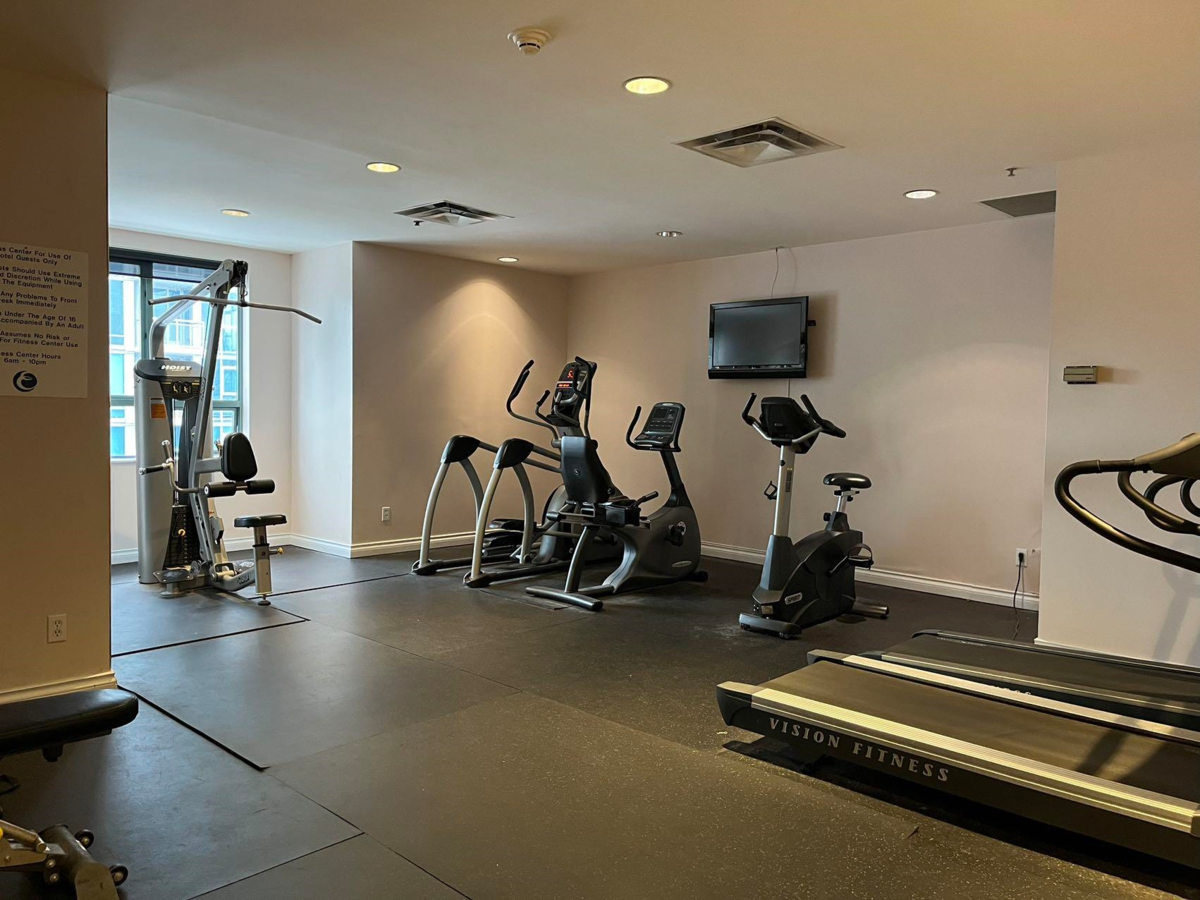 Entry Foyer Photo of 704 5911 Alderbridge Way, Richmond, BC