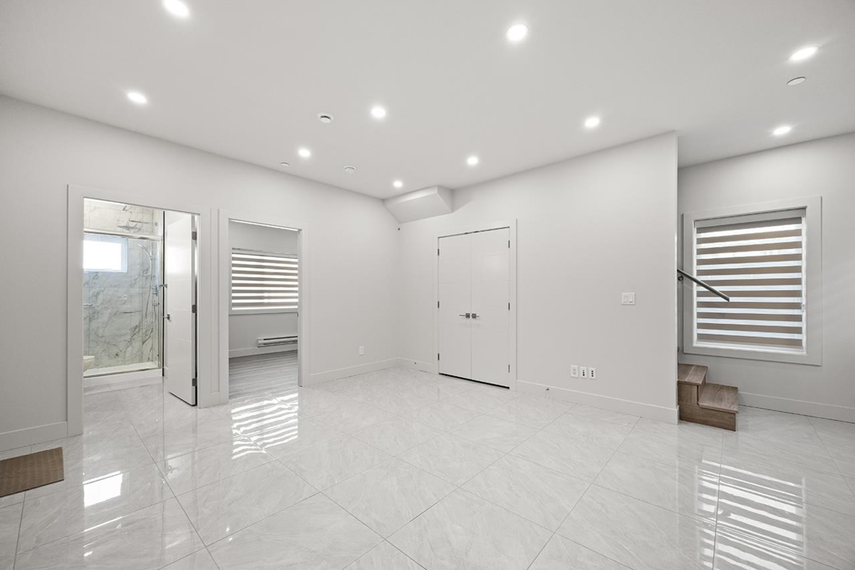 Outdoor Kitchen Photo of 3015 E 19th Avenue, Vancouver, BC