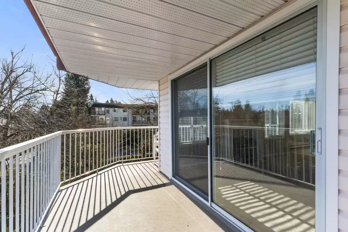 Mudroom Photo of 210 2450 Church Street, Abbotsford, BC