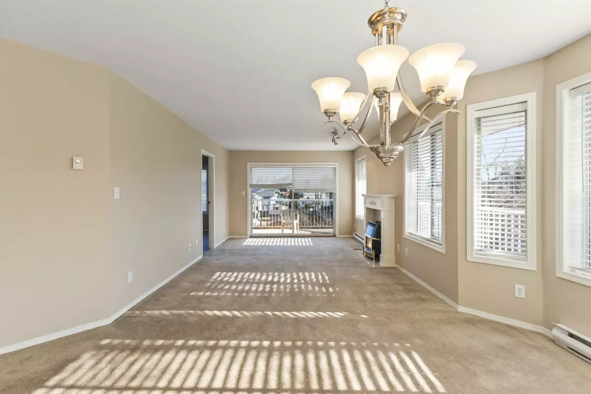 Powder Room Photo of 210 2450 Church Street, Abbotsford, BC