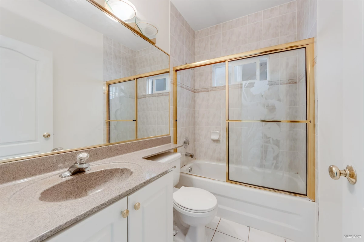 Outdoor Deck Photo of 3056 Adanac Street, Vancouver, BC