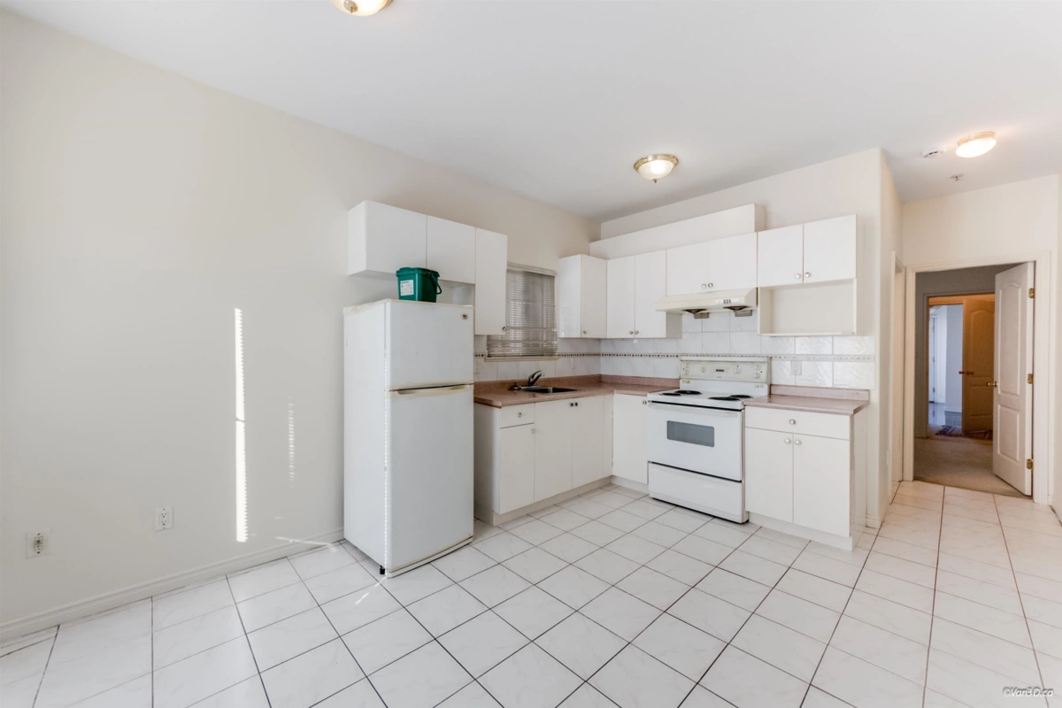 Outdoor Patio Photo of 3056 Adanac Street, Vancouver, BC