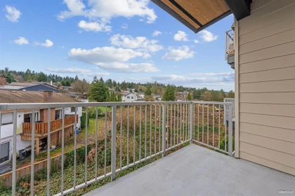 Powder Room Photo of 505 3229 St Johns Street, Port Moody, BC