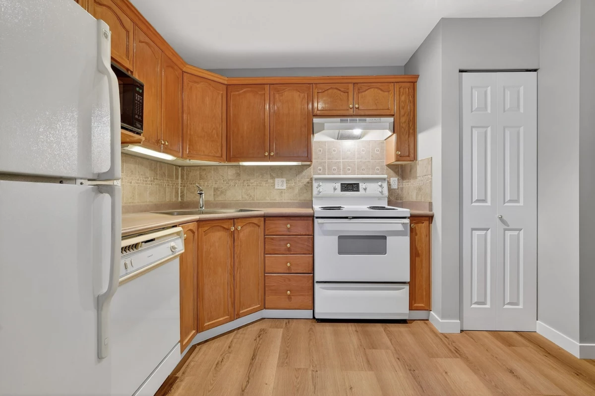 Kitchen Island Photo of 401 301 Maude Road, Port Moody, BC