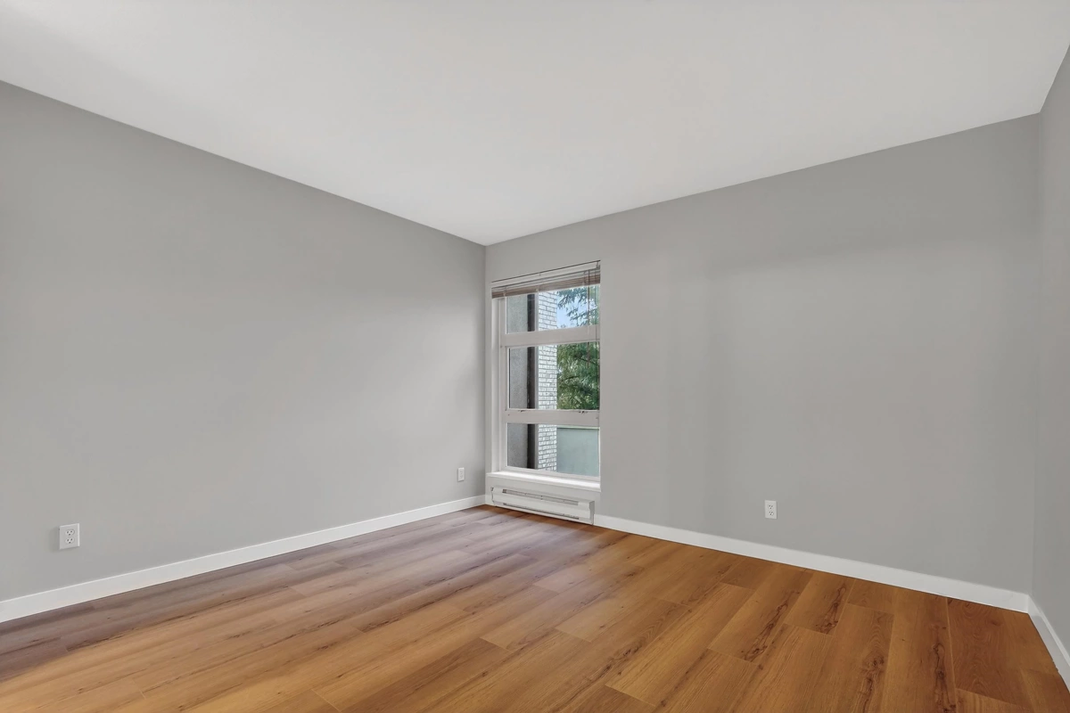 Powder Room Photo of 401 301 Maude Road, Port Moody, BC