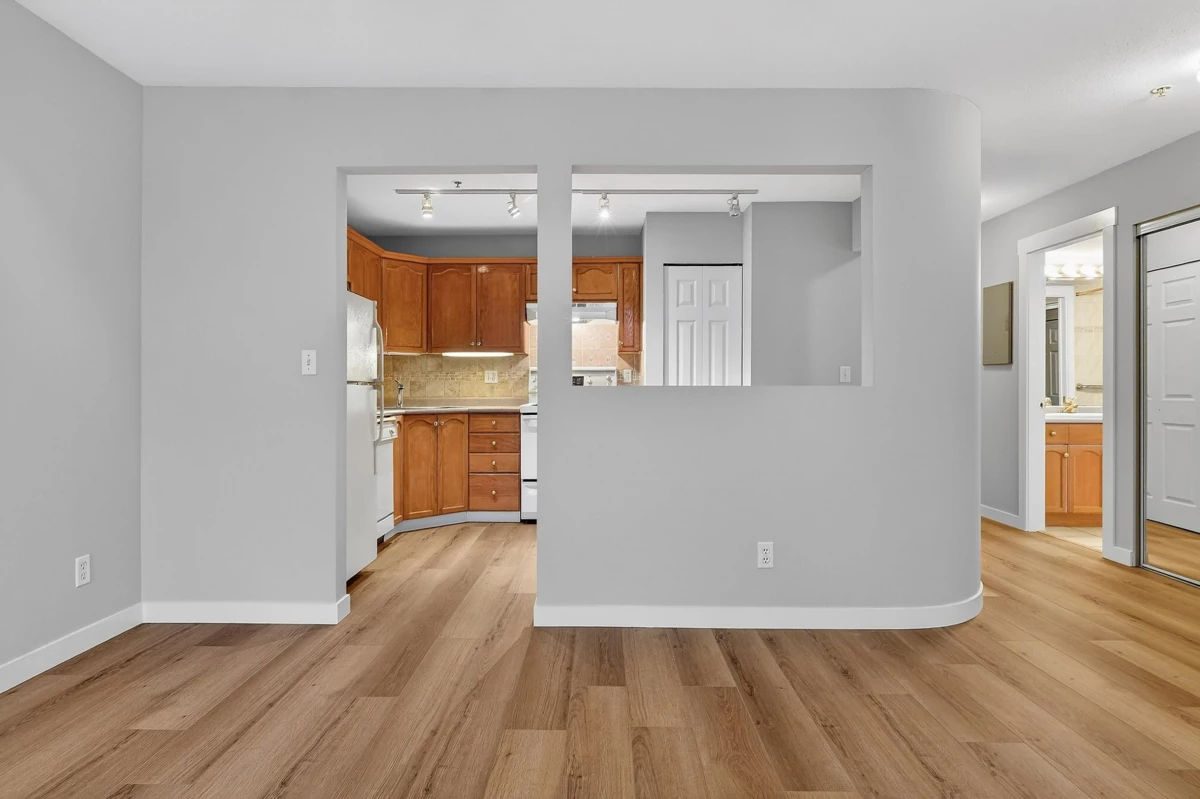 Primary Bedroom Photo of 401 301 Maude Road, Port Moody, BC