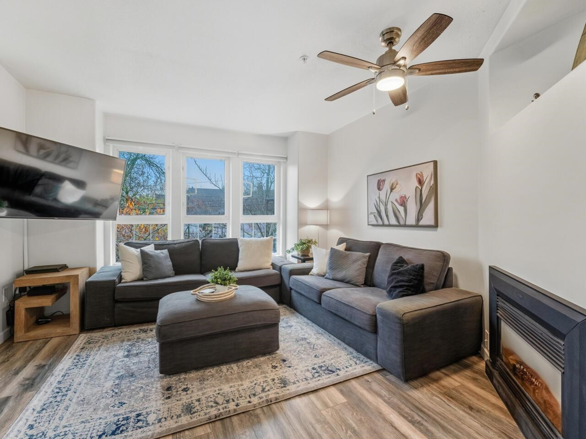 Exterior Rear Photo of 305 1915 E Georgia Street, Vancouver, BC