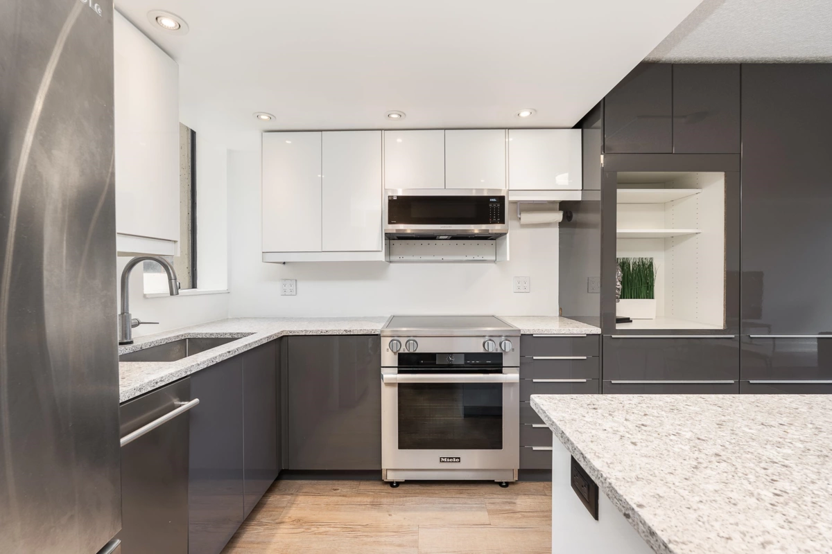 Kitchen Island Photo of 201 1995 Beach Avenue, Vancouver, BC