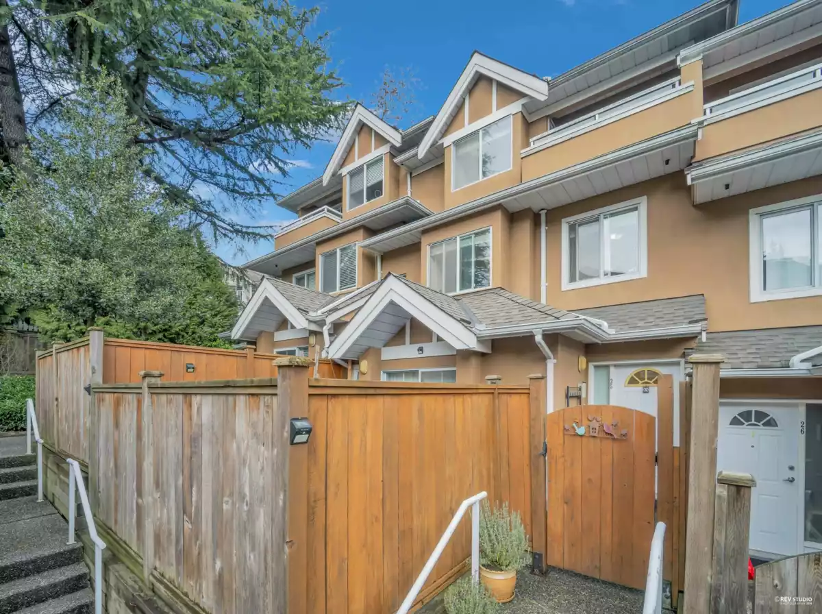 Exterior Rear Photo of 25 7488 Salisbury Avenue, Burnaby, BC