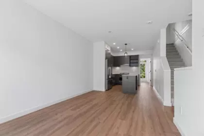 213 921 Grant Street, Coquitlam, BC, Coquitlam — Townhouse for sale