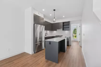 213 921 Grant Street, Coquitlam, BC, Coquitlam — Townhouse for sale