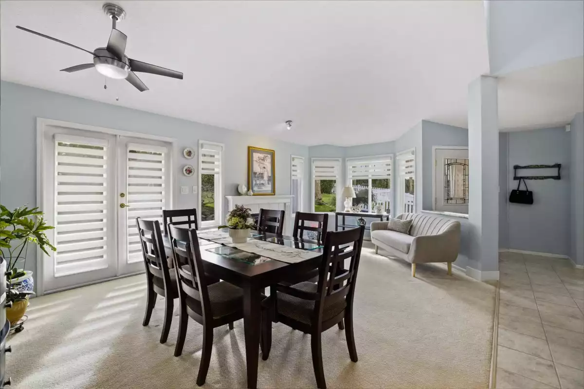 Kitchen Island Photo of 27 6488 168 Street, Surrey, BC