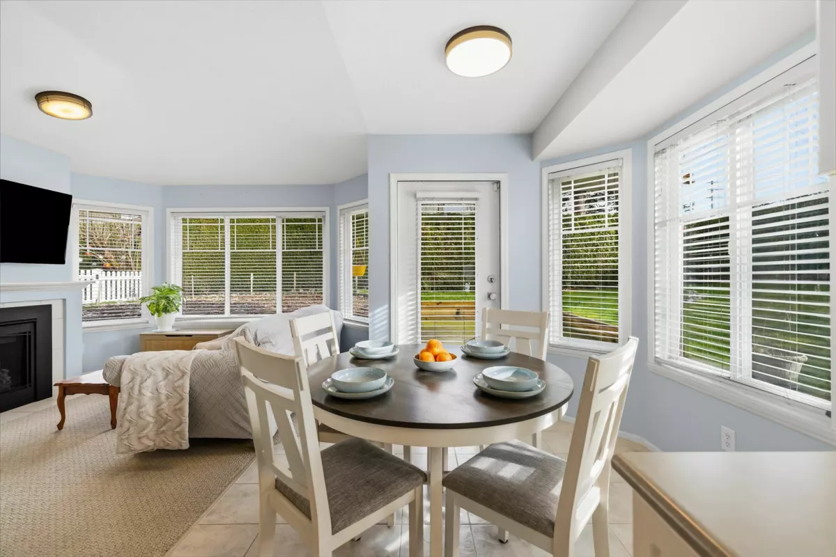 Primary Bathroom Photo of 27 6488 168 Street, Surrey, BC