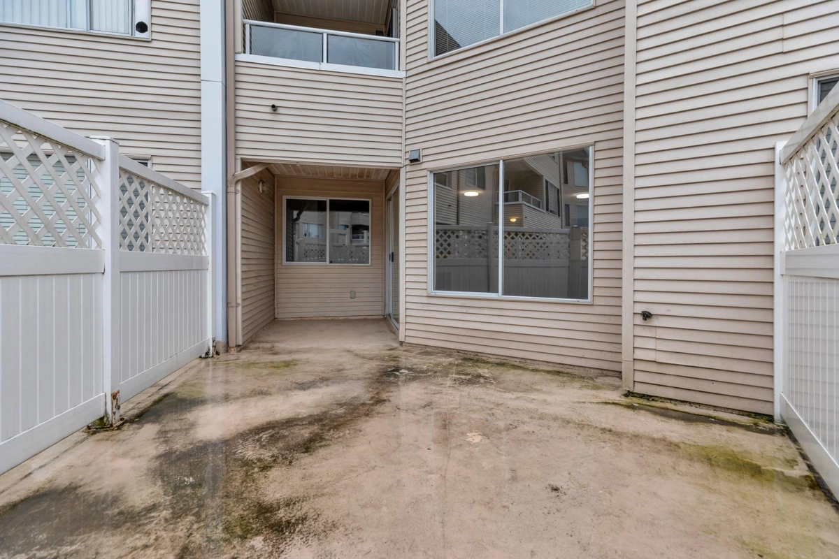 Primary Bathroom Photo of 109 8751 General Currie Road, Richmond, BC