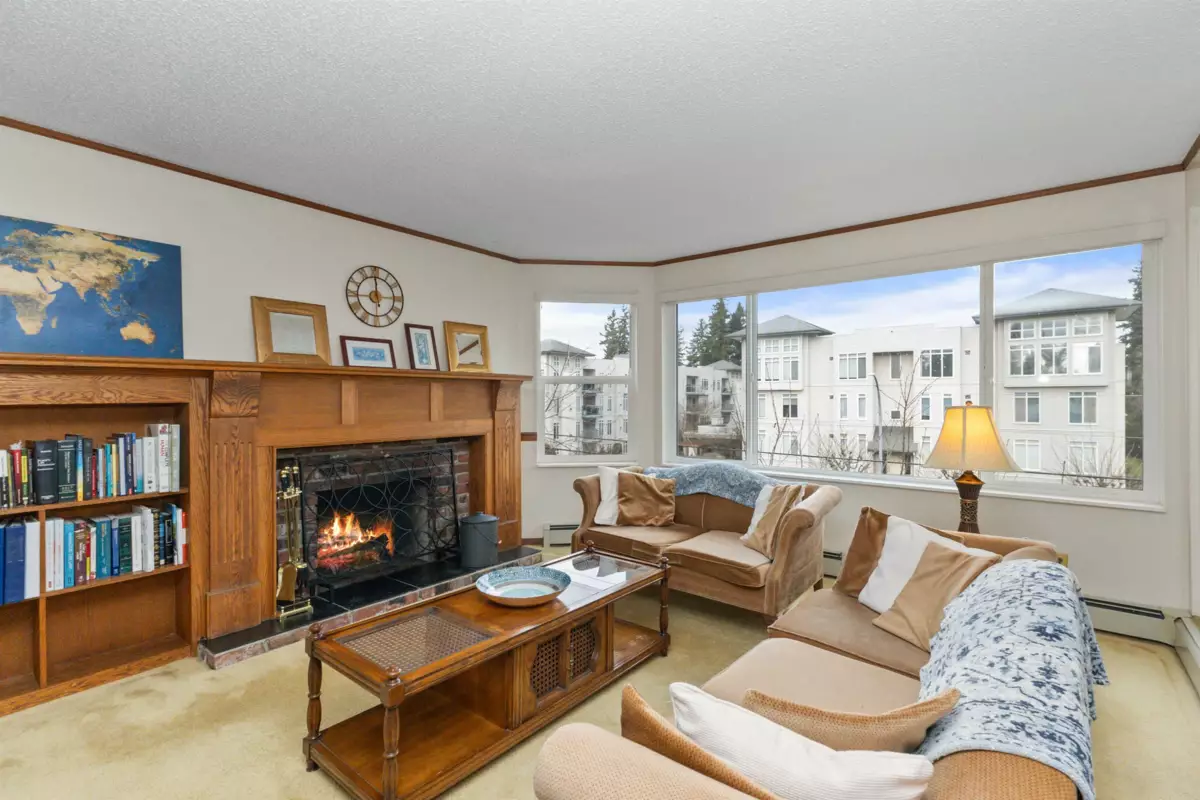 Living Room Photo of 302 32098 George Ferguson Way, Abbotsford, BC