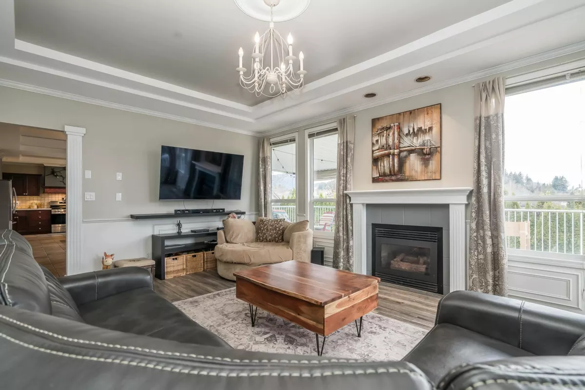 Dining Area Photo of 5465 Highroad Crescent, Chilliwack, BC