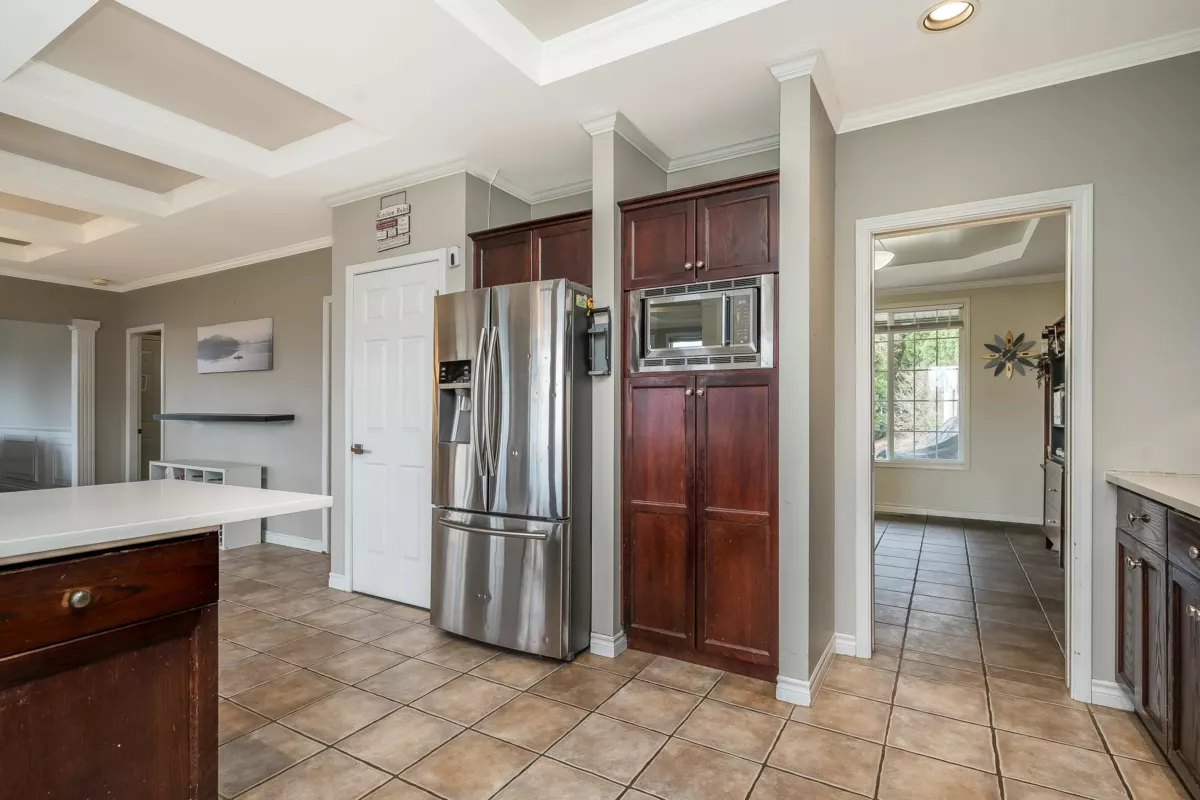 Guest Bathroom Photo of 5465 Highroad Crescent, Chilliwack, BC