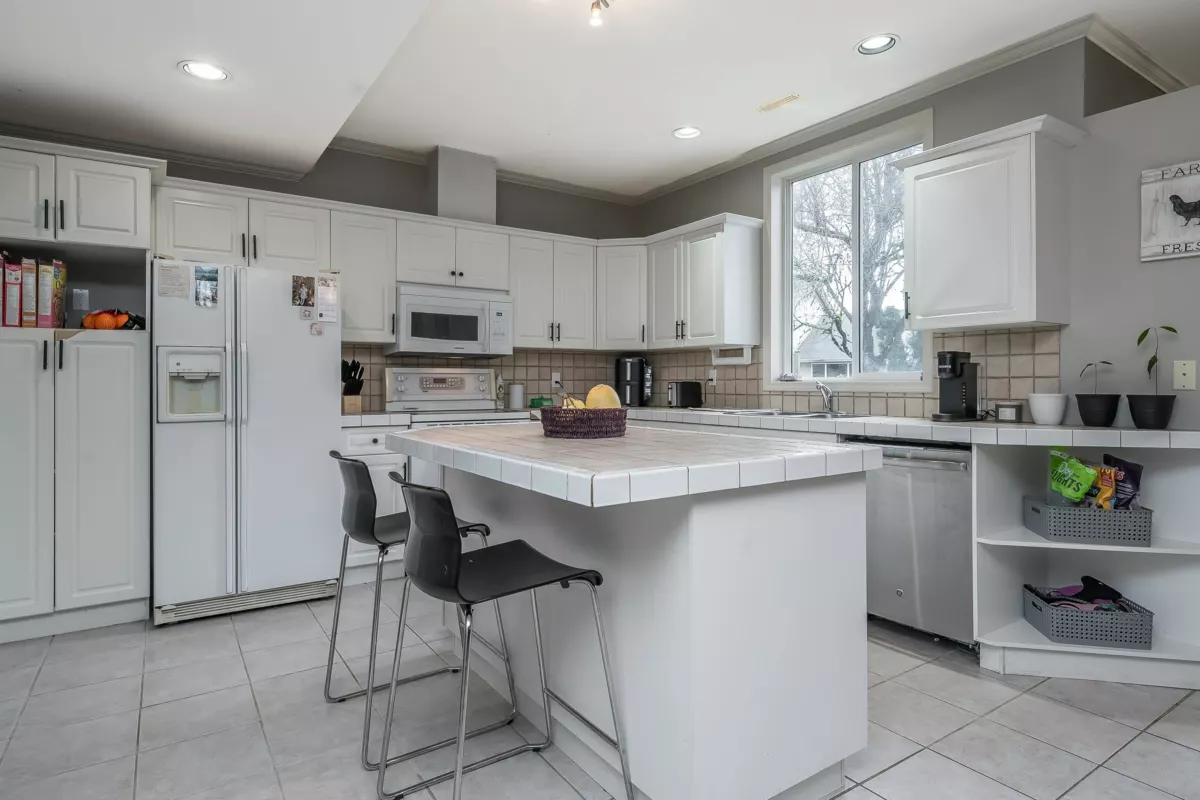 Hallway Photo of 5465 Highroad Crescent, Chilliwack, BC