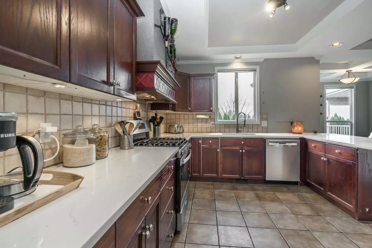 Pantry Photo of 5465 Highroad Crescent, Chilliwack, BC