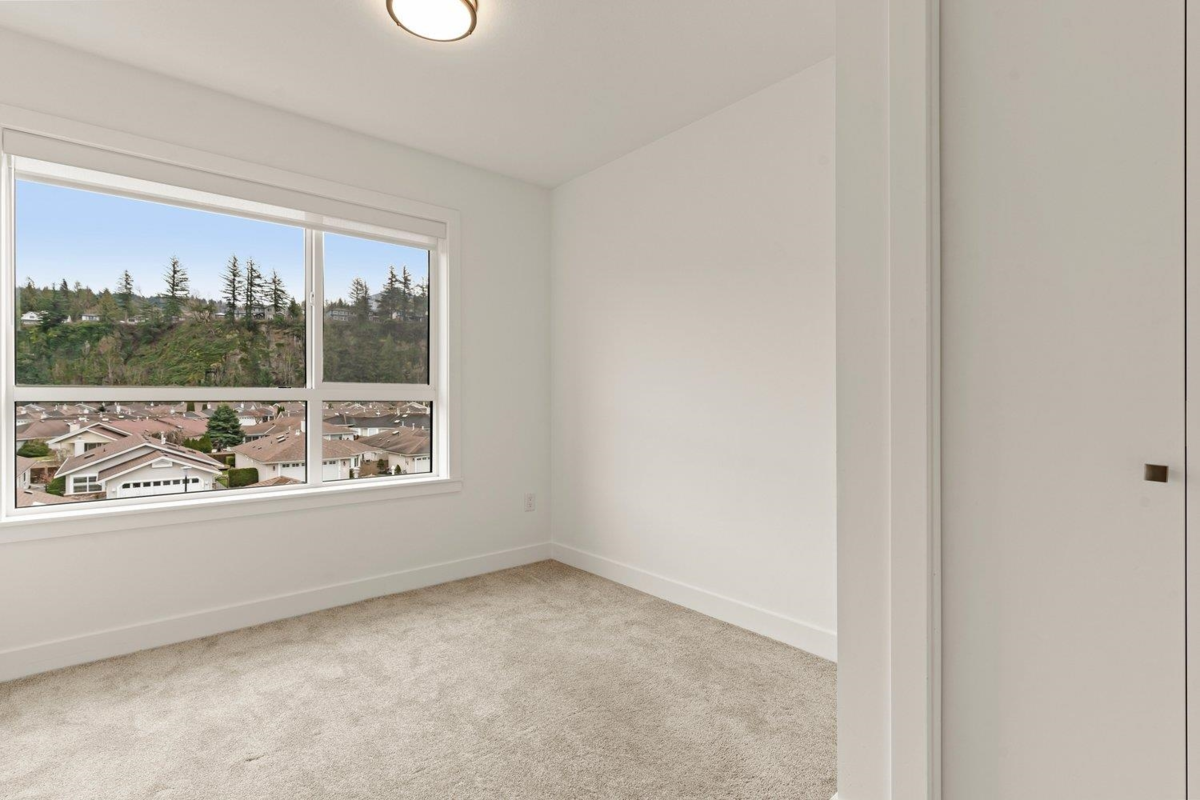 Basement Recreation Room Photo of 409 46150 Thomas Road, Chilliwack, BC