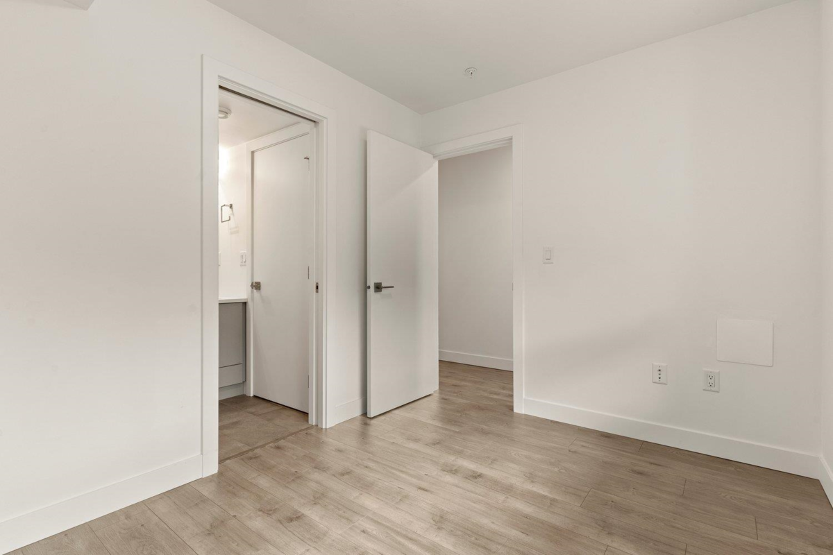 Mudroom Photo of 409 46150 Thomas Road, Chilliwack, BC