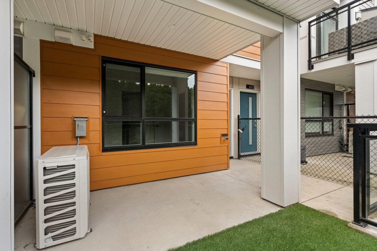 Outdoor Deck Photo of 409 46150 Thomas Road, Chilliwack, BC