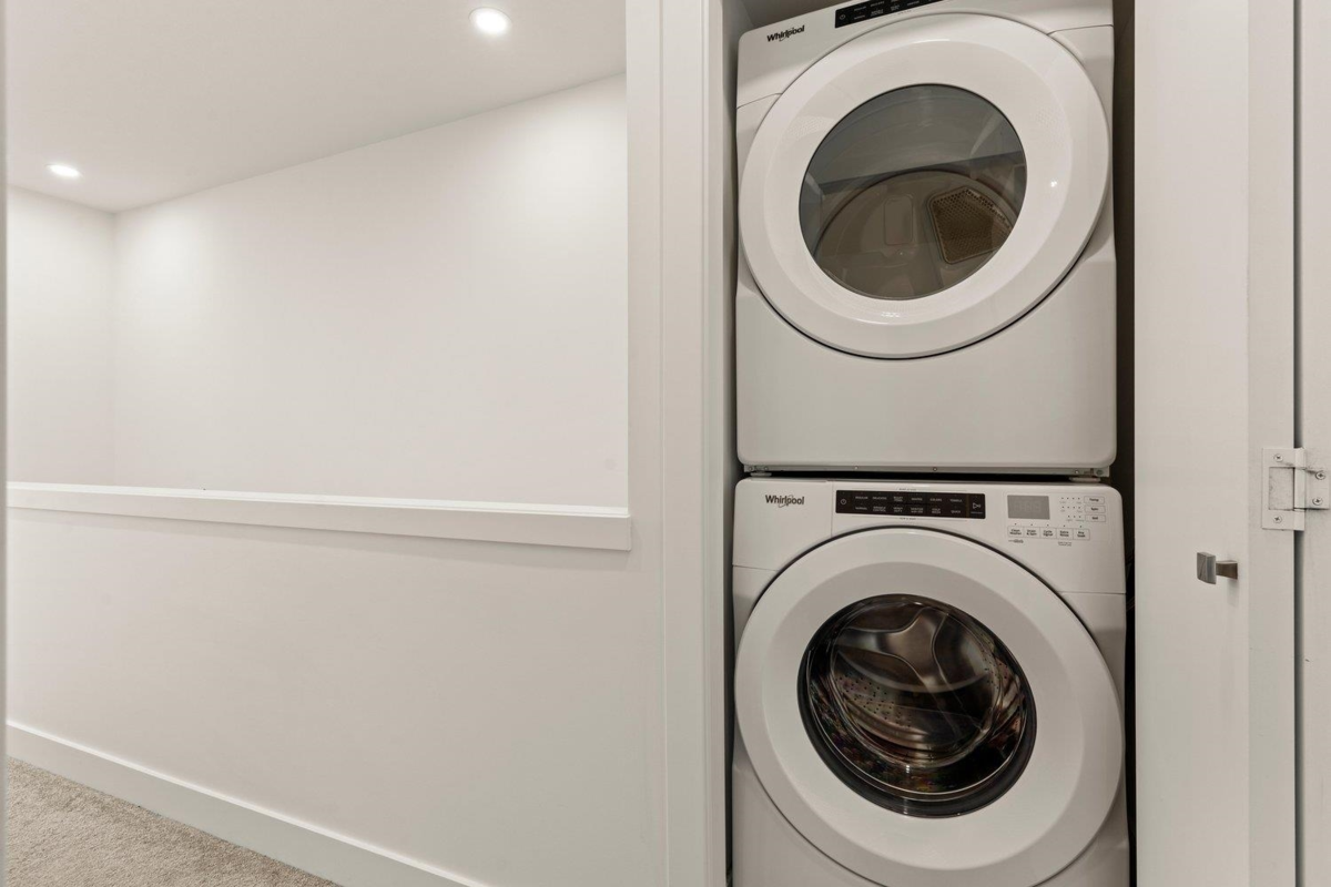 Outdoor Patio Photo of 409 46150 Thomas Road, Chilliwack, BC