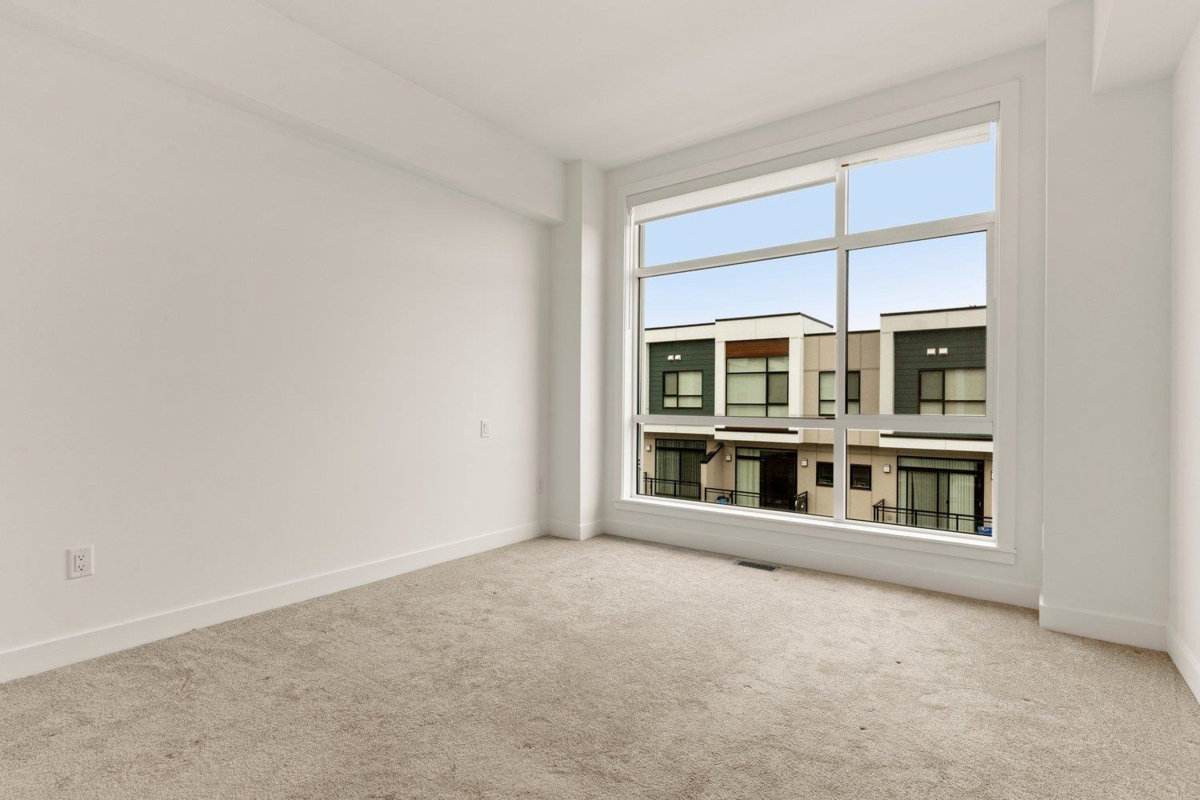 Staircase Photo of 409 46150 Thomas Road, Chilliwack, BC