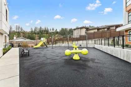 Garden / Landscaping Photo of 409 46150 Thomas Road, Chilliwack, BC