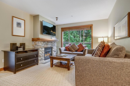 206 G3 4653 Blackcomb Way, Whistler, BC, Whistler — Apartment/Condo for sale