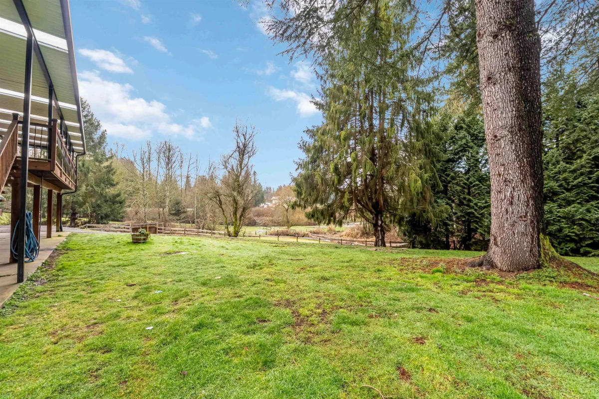Family Room Photo of 22990 70a Avenue, Langley, BC