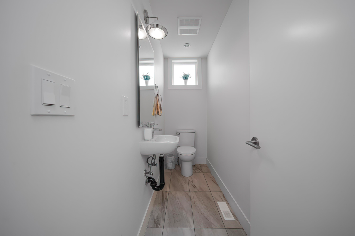 Backyard Photo of 50 16561 17a Avenue, Surrey, BC