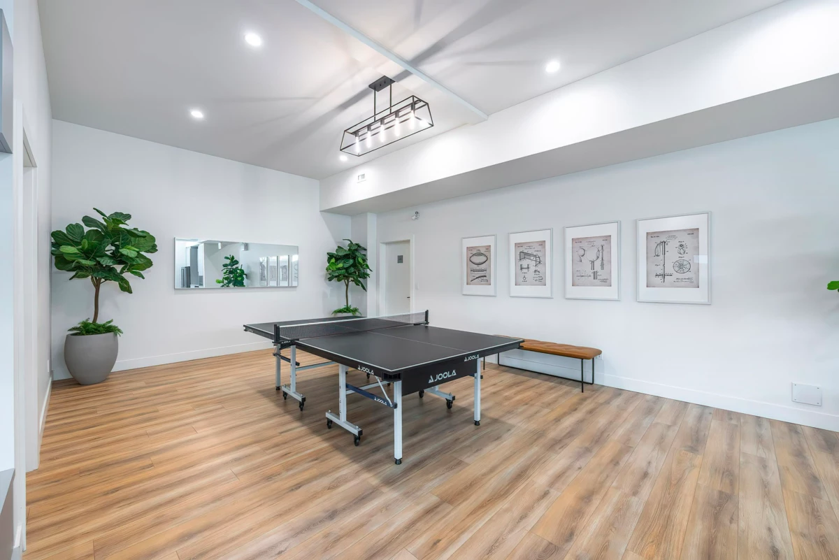 Entry Foyer Photo of 50 16561 17a Avenue, Surrey, BC