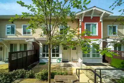 Front exterior of 50 16561 17a Avenue, Surrey, BC