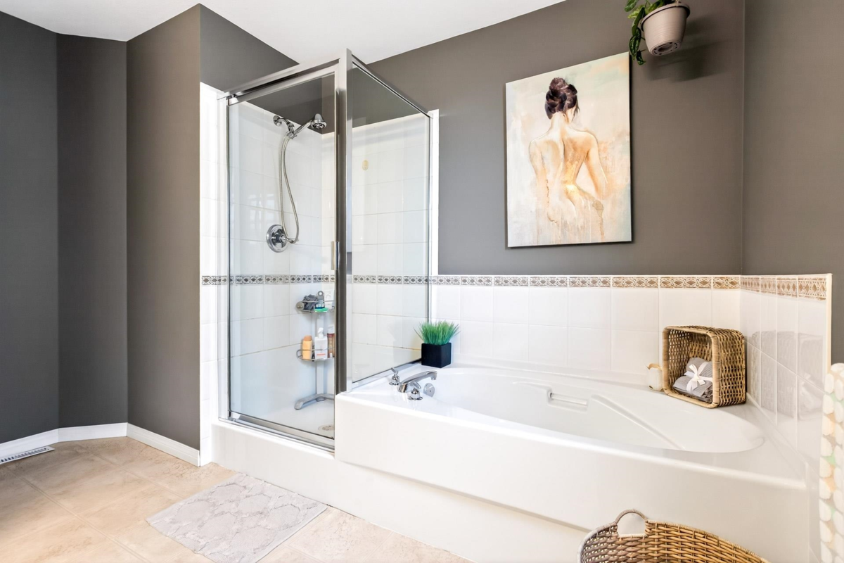 Garden / Landscaping Photo of 2473 Nile Gate, Port Coquitlam, BC