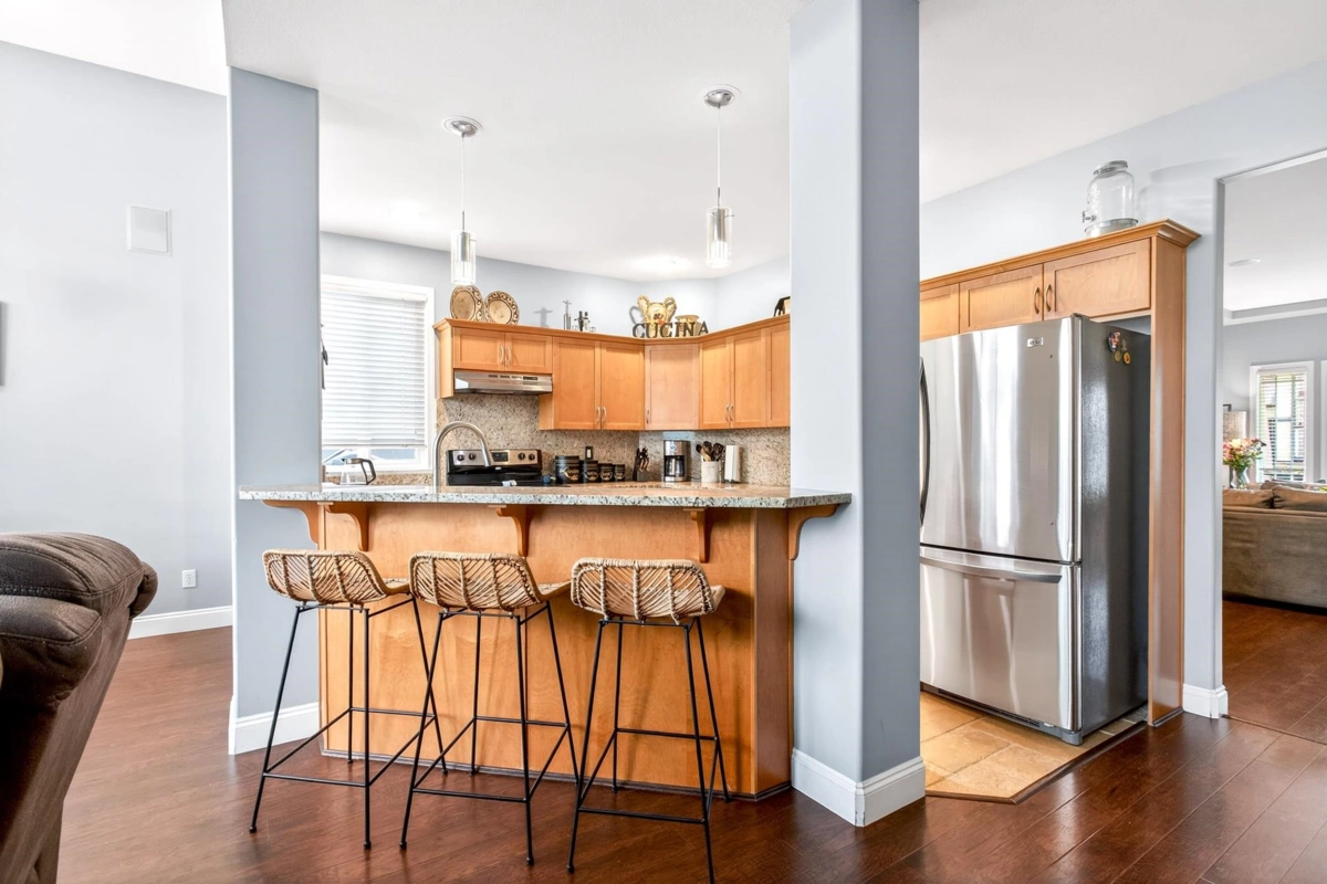 Guest Bathroom Photo of 2473 Nile Gate, Port Coquitlam, BC