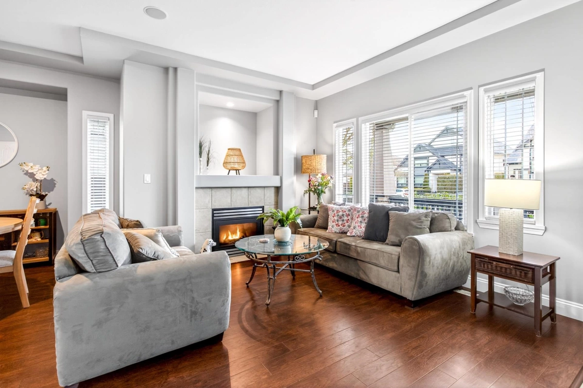 Kitchen Photo of 2473 Nile Gate, Port Coquitlam, BC