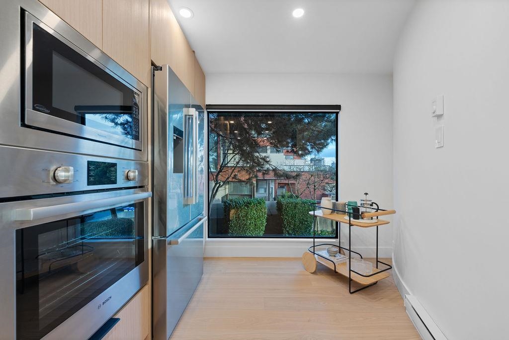 Office / Den Photo of 101 2412 Haywood Avenue, West Vancouver, BC