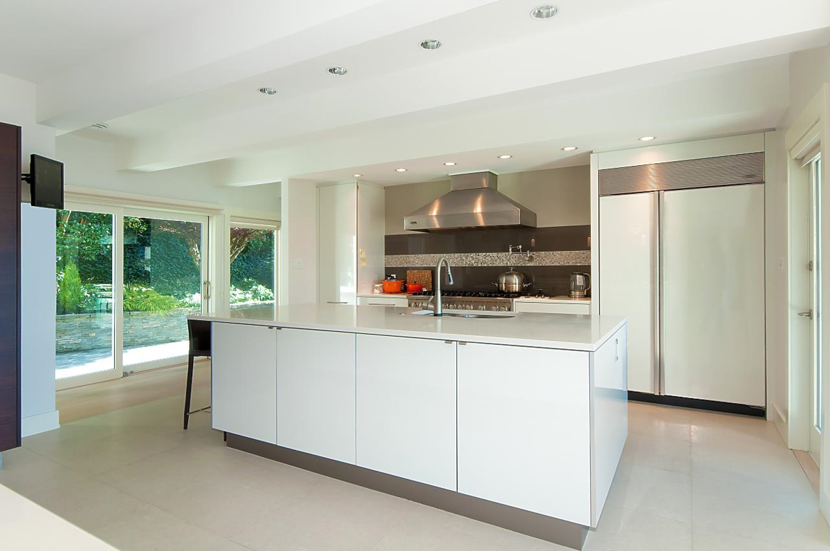 Family Room Photo of 6175 Nelson Avenue, West Vancouver, BC