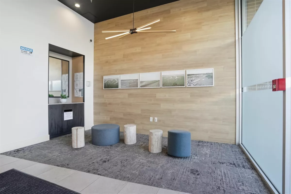 Bedroom 3 Photo of 414 725 Marine Drive, North Vancouver, BC
