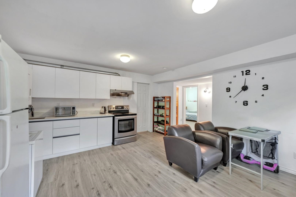 Garden / Landscaping Photo of 14763 31a Avenue, Surrey, BC