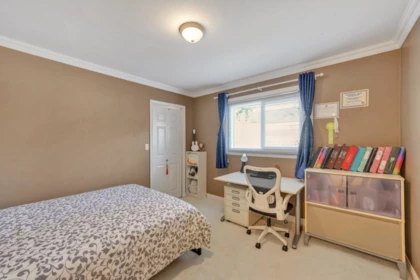 Staircase Photo of 14763 31a Avenue, Surrey, BC
