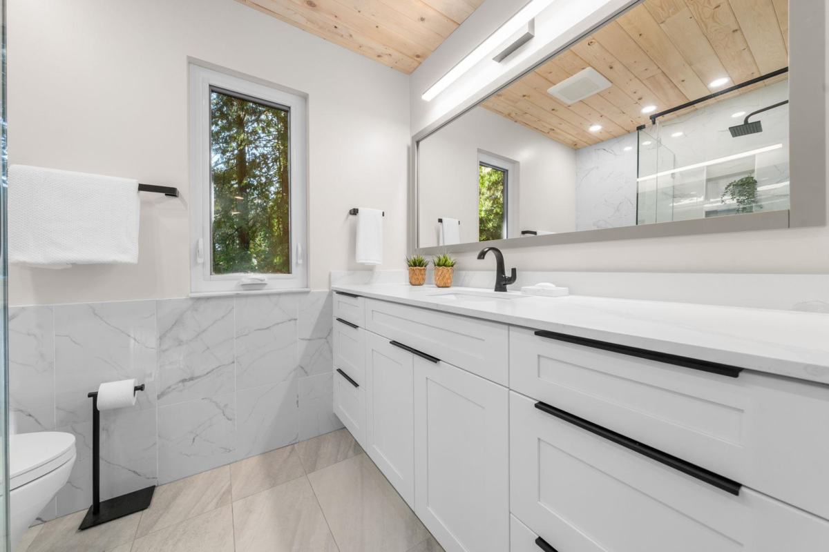 Office / Den Photo of 867 Frederick Road, North Vancouver, BC