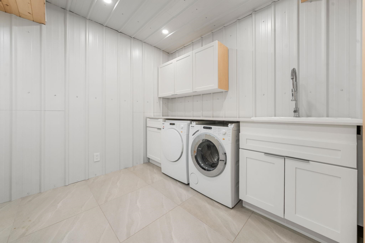 Outdoor Patio Photo of 867 Frederick Road, North Vancouver, BC