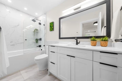 Mudroom Photo of 867 Frederick Road, North Vancouver, BC