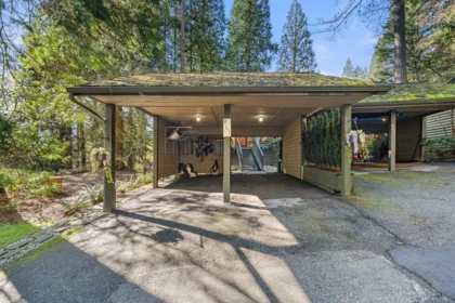Swimming Pool Photo of 867 Frederick Road, North Vancouver, BC
