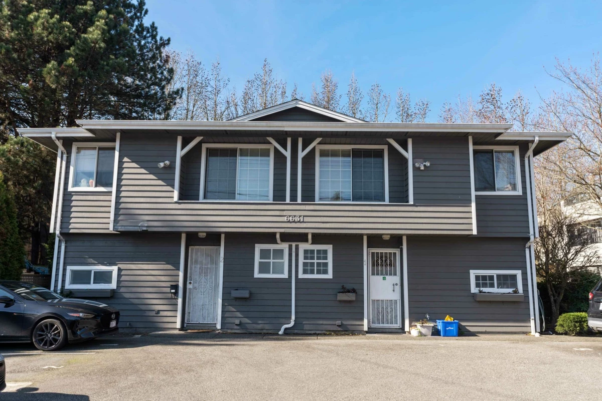 Community Amenities Photo (Clubhouse) of 4 6631 Cooney Road, Richmond, BC
