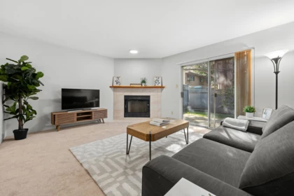 4 6631 Cooney Road, Richmond, BC