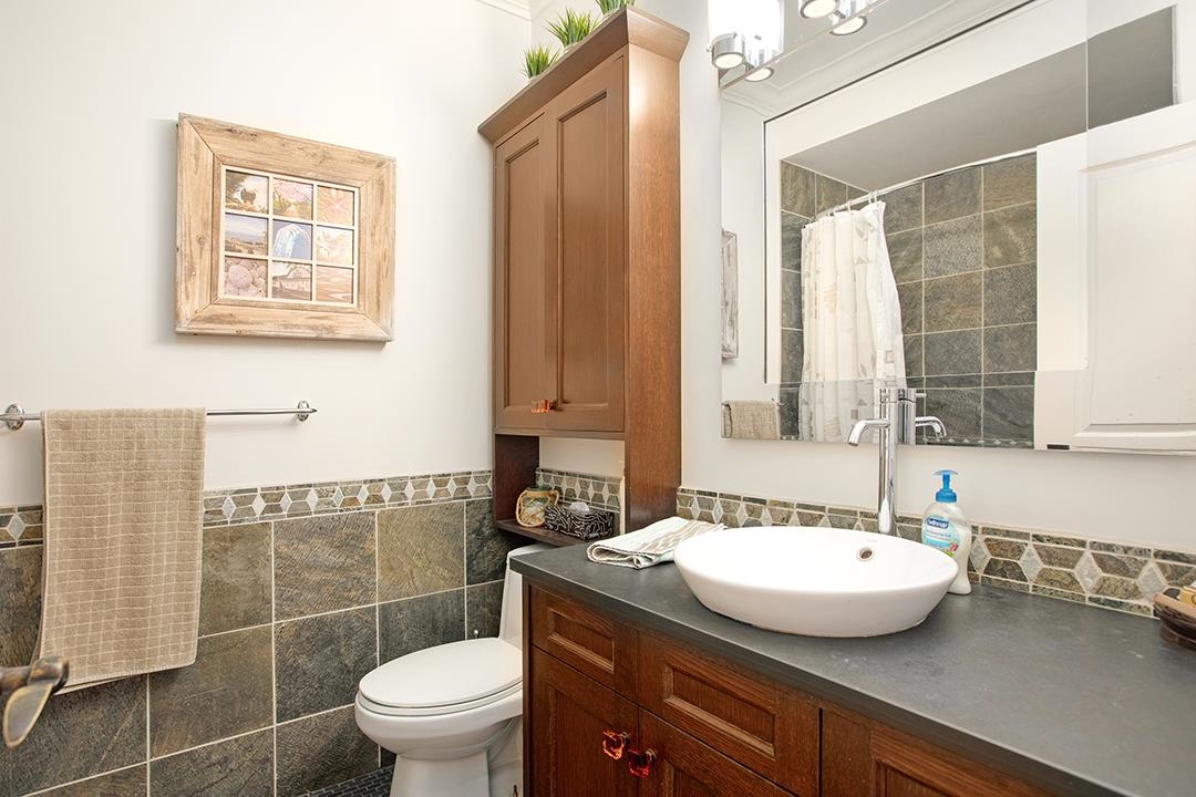 Garage Interior Photo of 14553 Sunset Drive, White Rock, BC